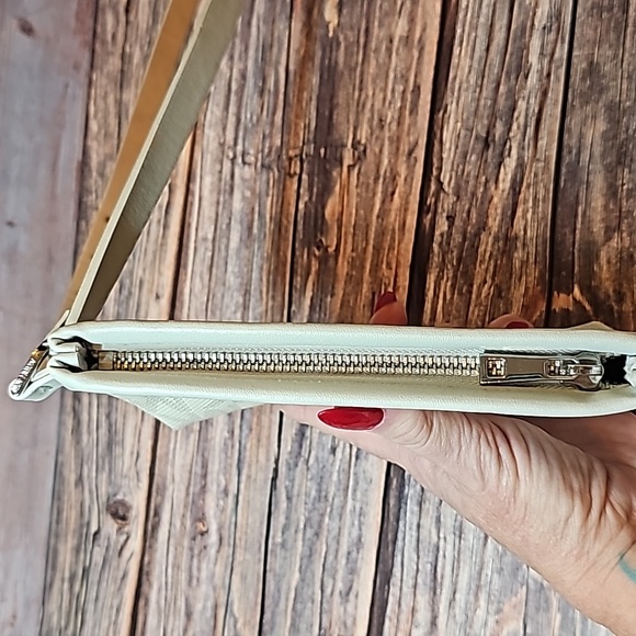 NEW MICHAEL KORS SIGNATURE BELT BAG POUCH - Picture 8 of 15